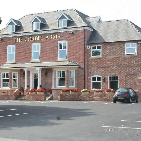The Corbet Arms Hotel Uffington  Bagian luar foto