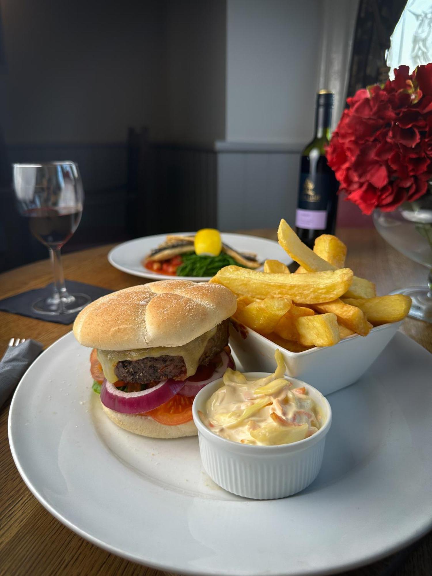 The Corbet Arms Hotel Uffington  Bagian luar foto