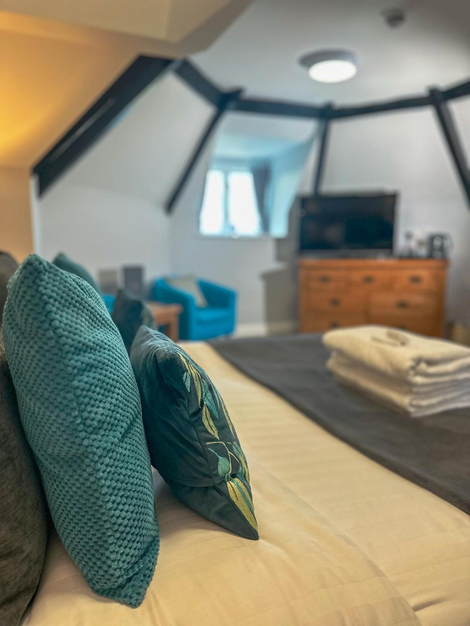 The Corbet Arms Hotel Uffington  Ruang foto