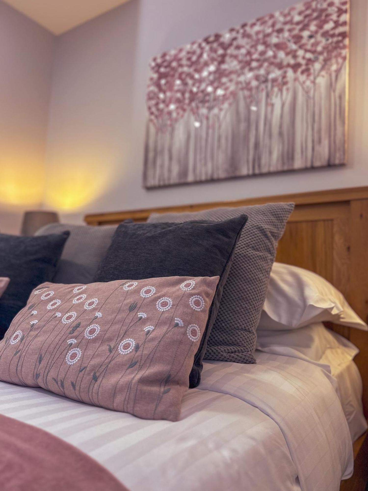 The Corbet Arms Hotel Uffington  Ruang foto