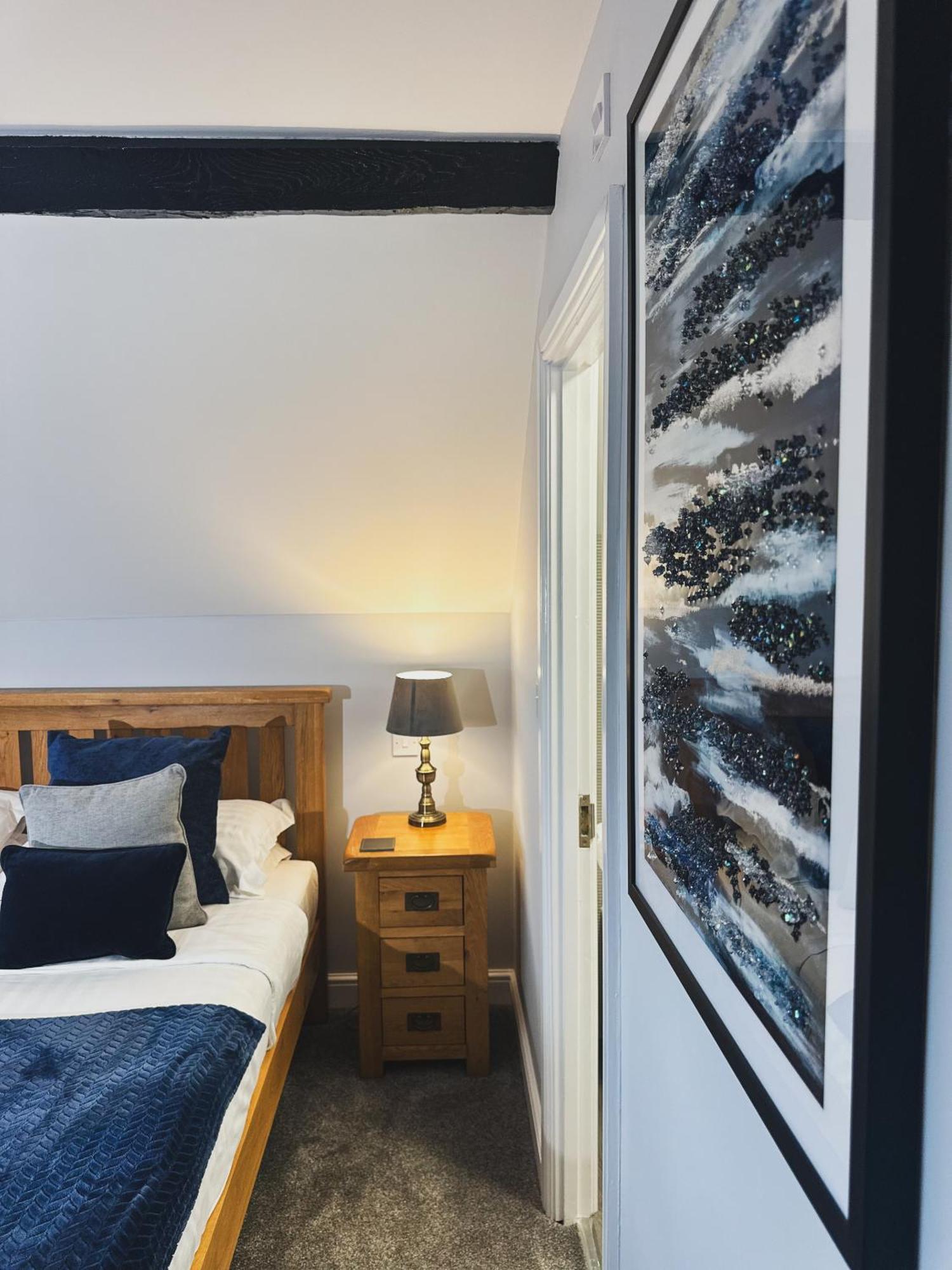 The Corbet Arms Hotel Uffington  Ruang foto