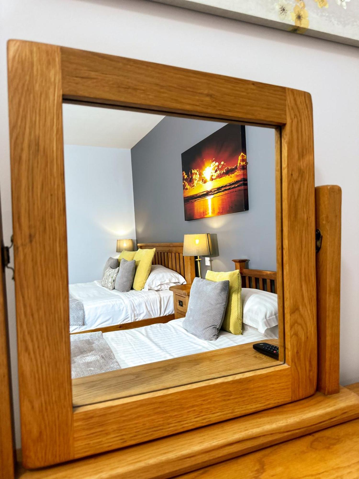 The Corbet Arms Hotel Uffington  Ruang foto